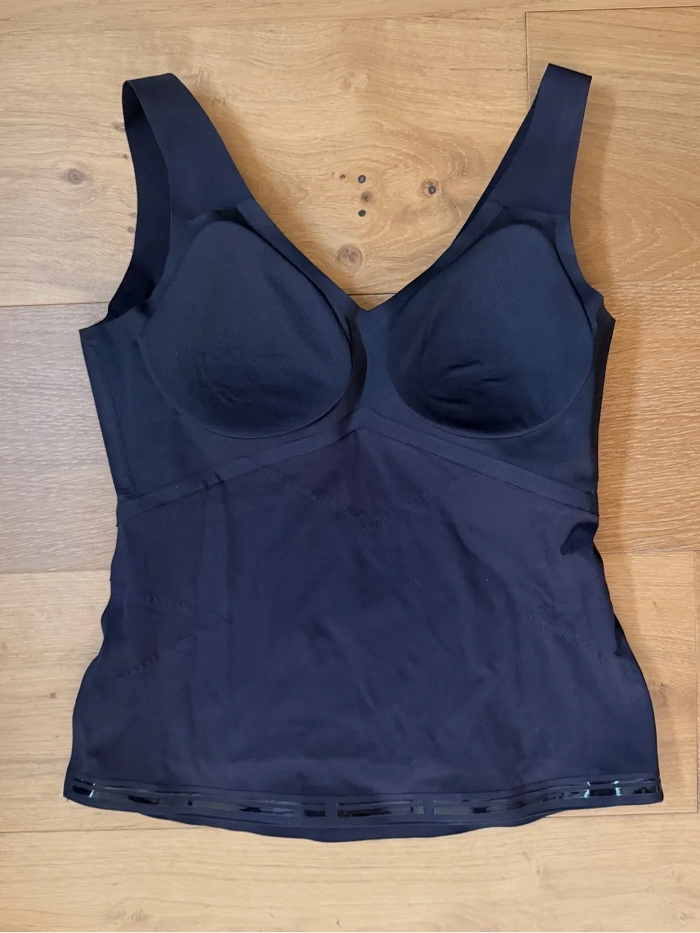 NWOT Honeylove LiftWear Smoothing Tank Built-In Bra Shapewear Black Snatched M